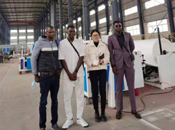 Welcome Clients to Check Toilet Paper Roll Making Machine and Napkin Tissue Paper Machine